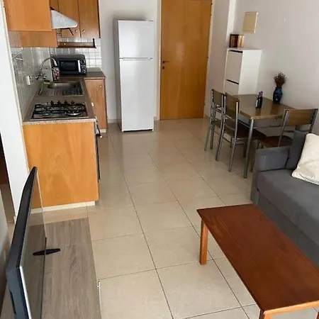 Paradise Homes 9 아파트 라르나카