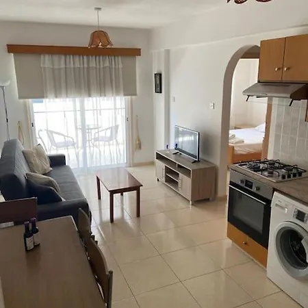 Paradise Homes 9 * 라르나카
